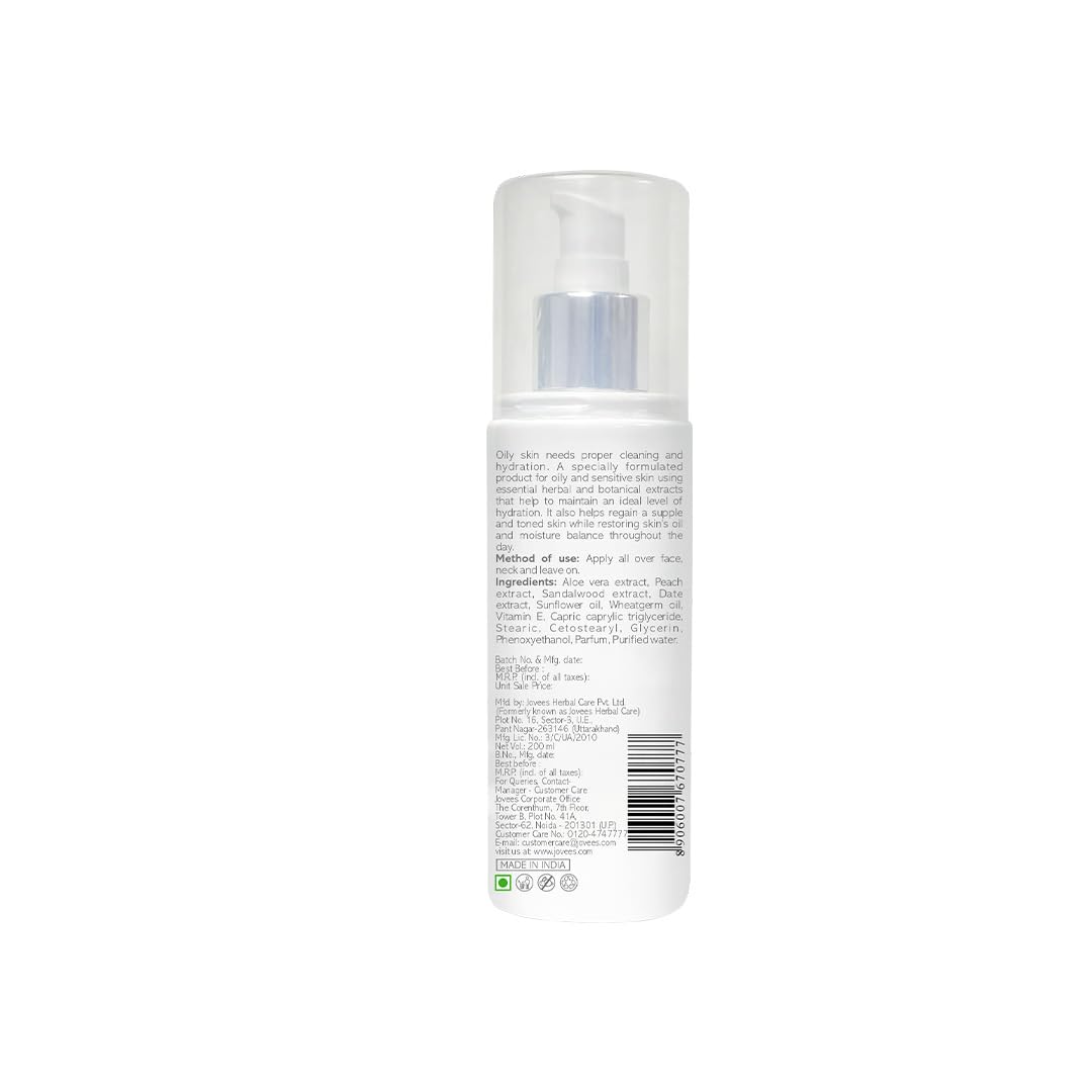 Jovees Aloe Vera Moisturising Lotion (200ml) Sandal And Peach Extract | Nourishes, Heals and Hydrates Skin, Regeneration, Anti - Inflammatory | Vitamin E | For Oily & Sensitive Skin